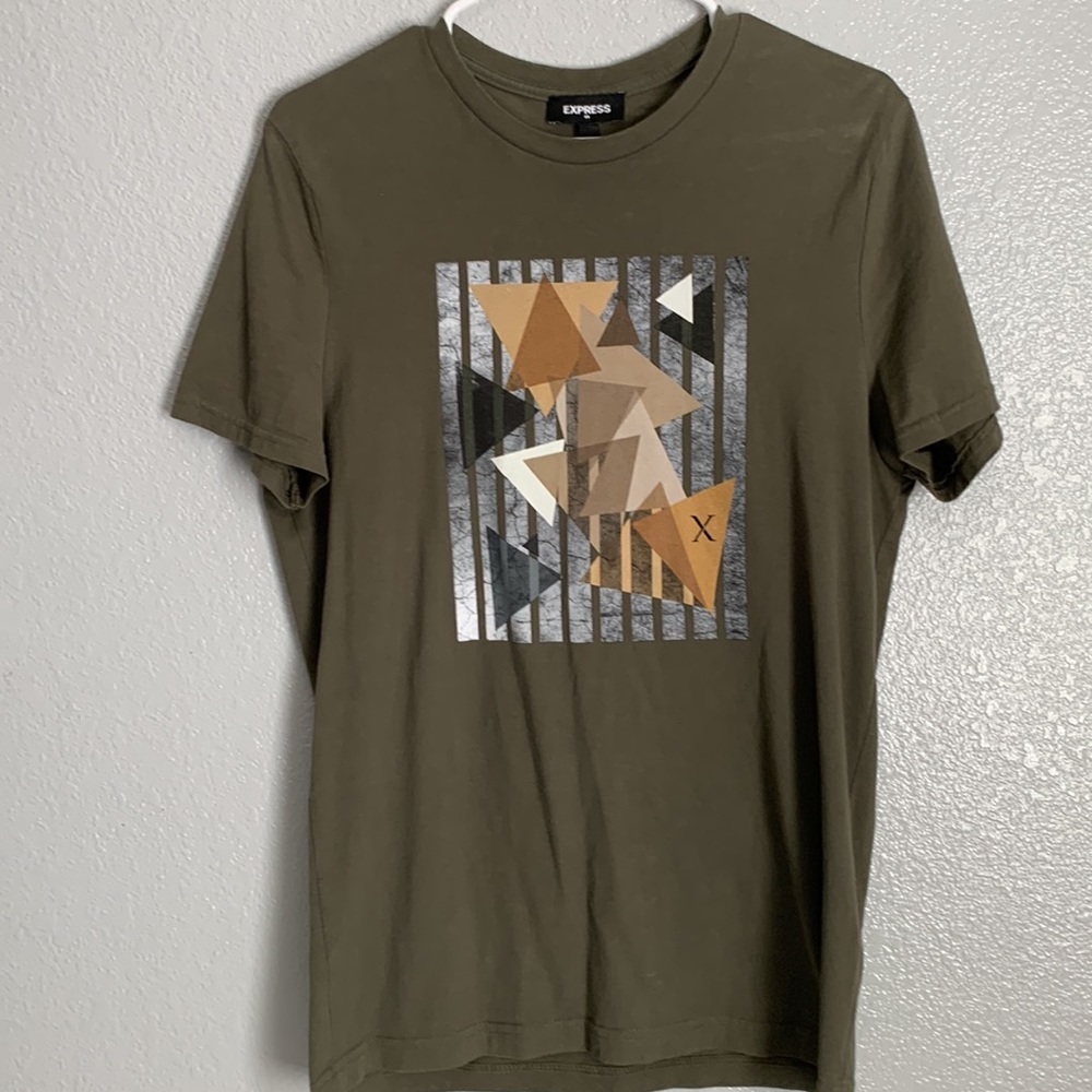 Express Graphic T-Shirt
